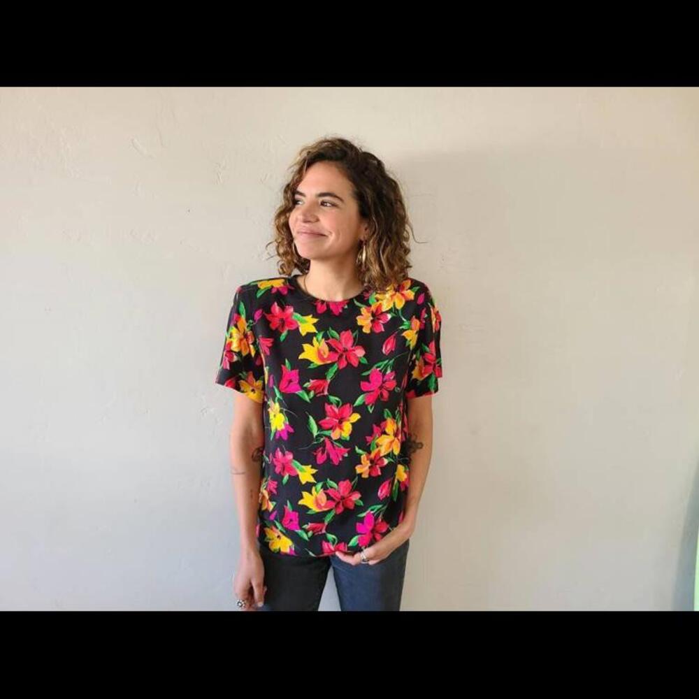 90's Floral Blouse Top Vintage Flowers Shoulderpads Womens